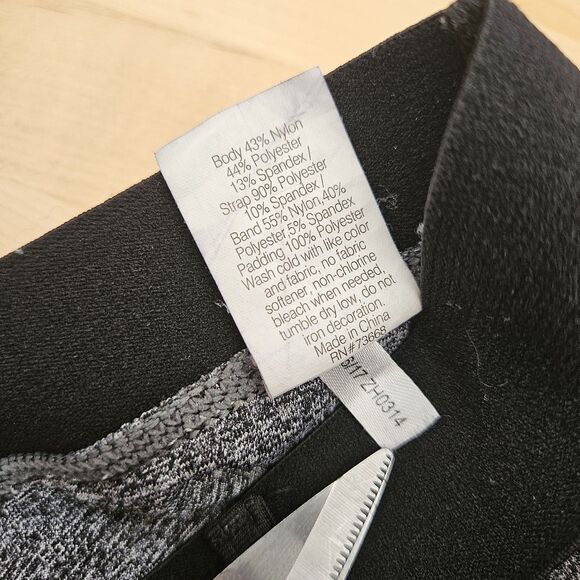 Zoozatz FSU Florida State Seminoles Women's Logo Sports Bra Size Small Black - Picture 5 of 6